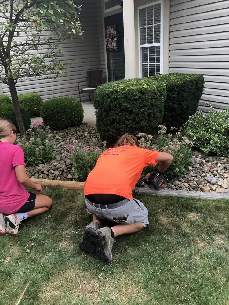 Custom outdoor landscaping experts serving Youngstown, OH - Barnette Lawn Care