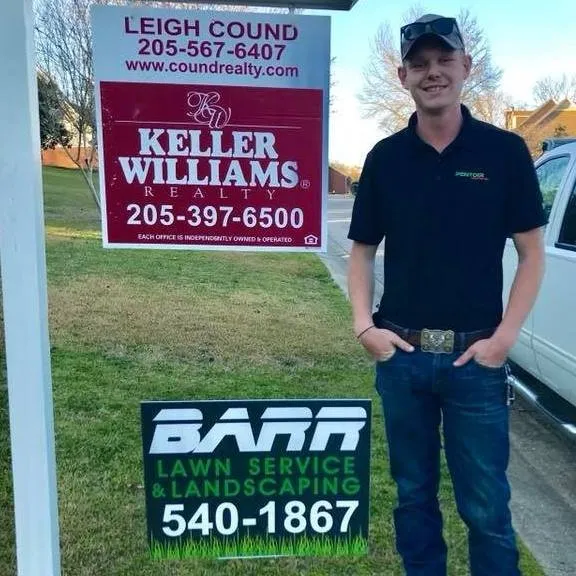 Trusted garden landscaping for beautiful yards in Chelsea, AL by BARR Landscaping