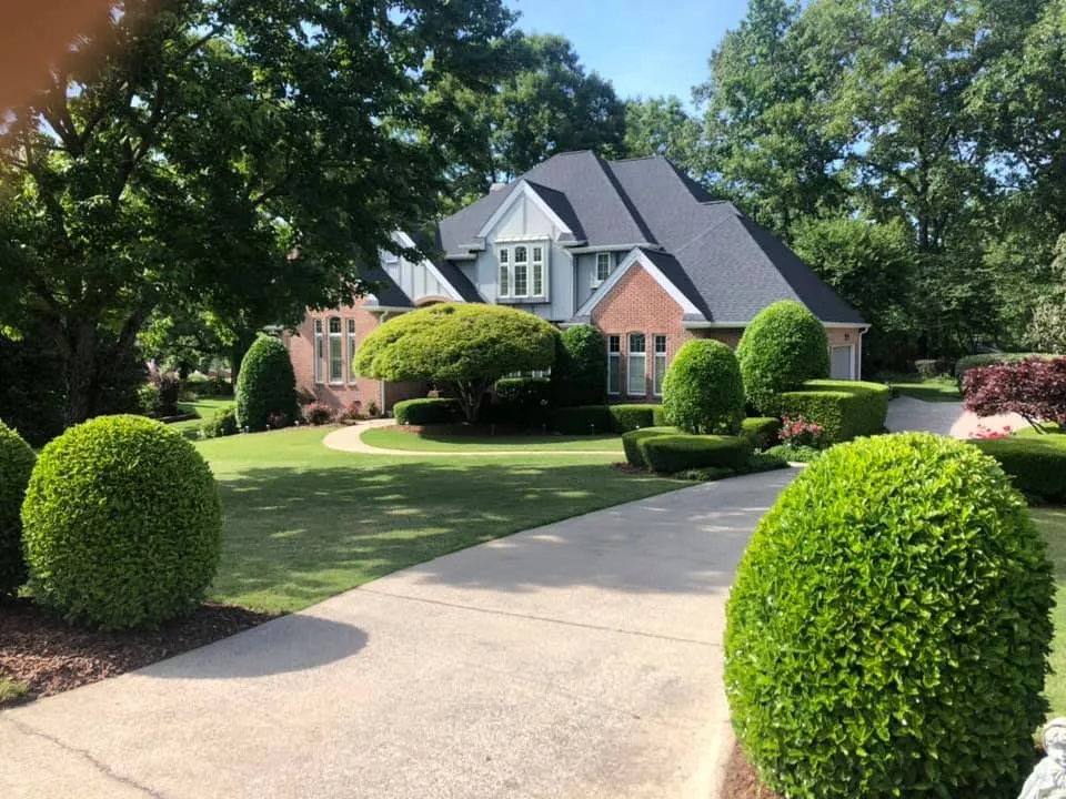 Trusted lawn mowing service in Chelsea, AL by BARR Landscaping