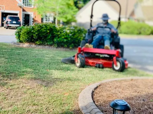 Barr Landscaping Logo