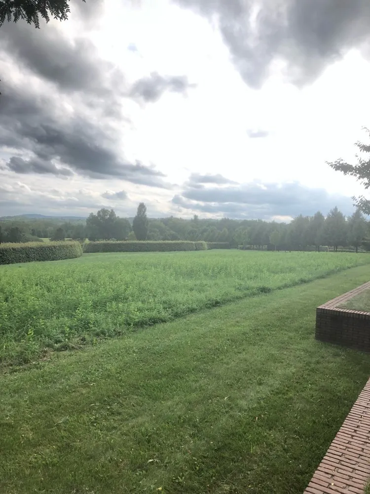 Top-rated landscaping services experts serving Far Hills, NJ - Barreira landscaping