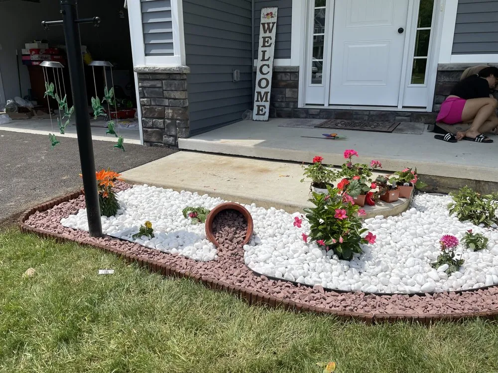 Professional yard maintenance in Chambersburg, PA - Barrera's Lawn Service