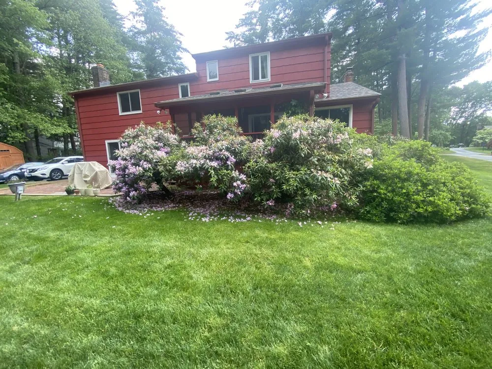 Local garden landscaping in West Simsbury, CT - Barreto Landscaping