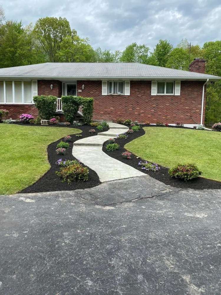 Professional lawn care service in West Simsbury, CT - Barreto Landscaping