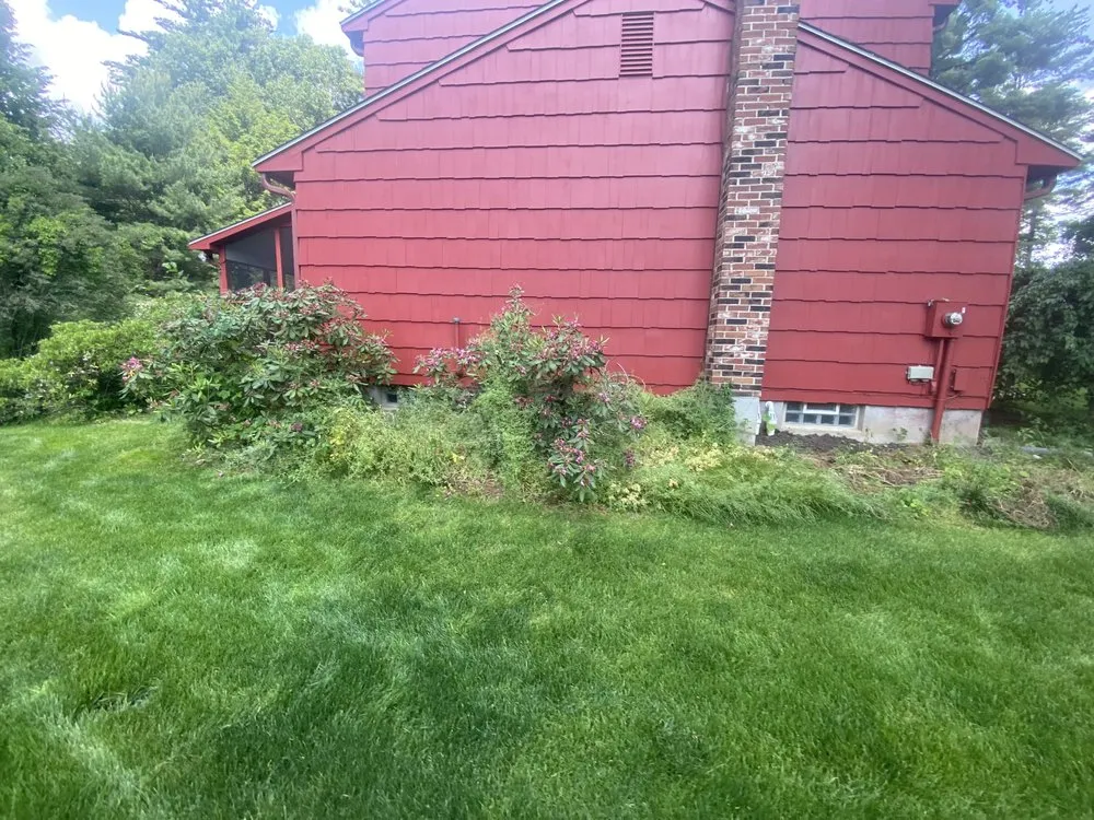 Affordable residential landscaping in West Simsbury, CT - Barreto Landscaping