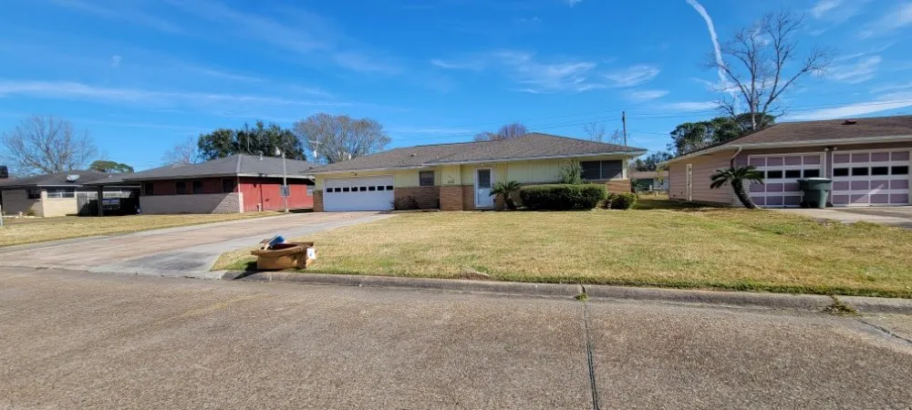 Reliable garden landscaping for beautiful yards across Port Arthur, TX - Barrientos Lawncare & Maintenance