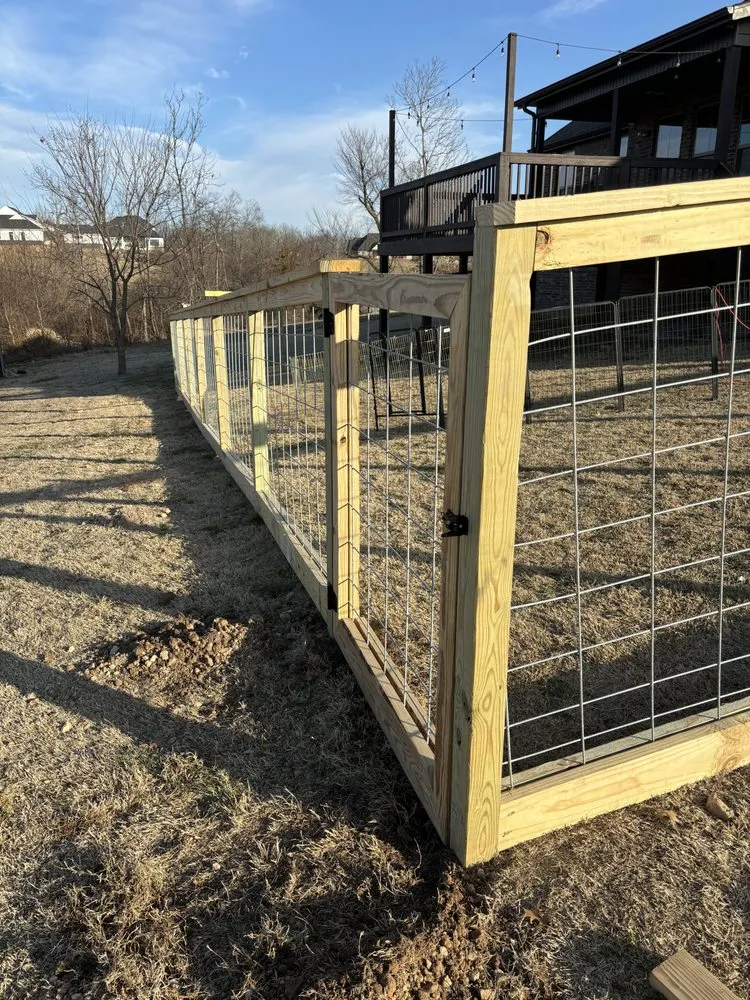 Top-rated yard maintenance experts serving Fayetteville, AR - Barrier Solutions