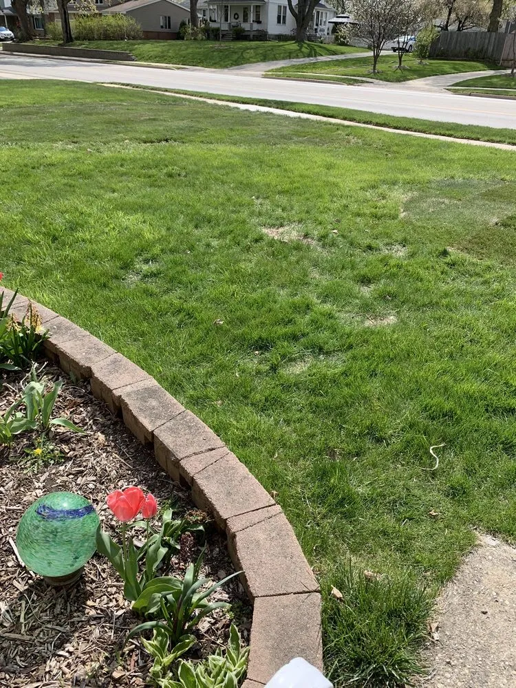 Trusted residential landscaping in Mundelein, IL by Barrios Construction