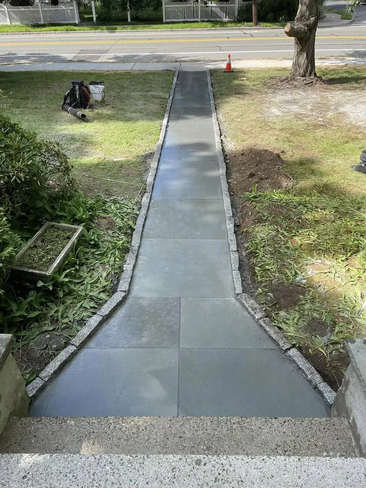 Affordable garden landscaping in Holliston, MA - Barrios Landscaping