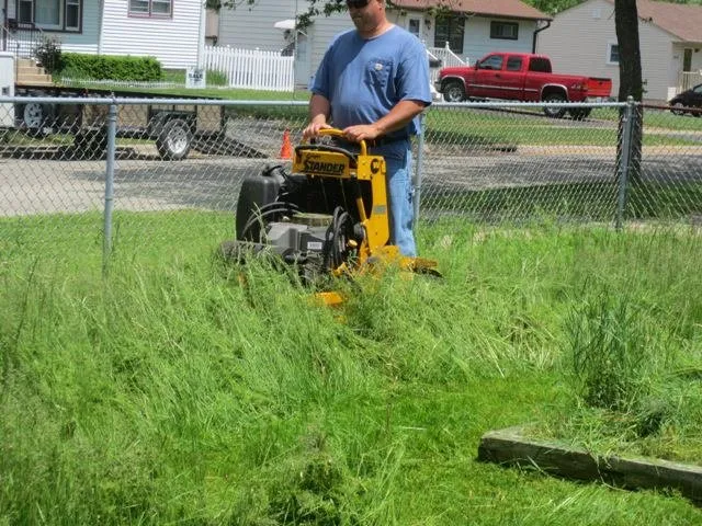 Top-rated lawn care service for outdoor upgrades in Lake Zurich, IL by Barris Enterprises