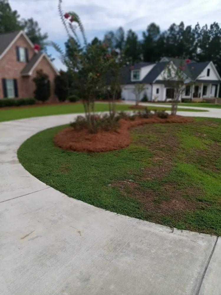 Local outdoor landscaping with custom design in Columbia, MS by Barris Quality Landscaping