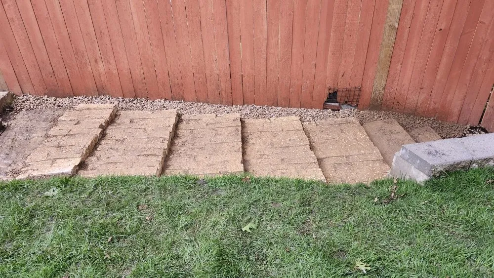 Top-rated yard cleanup service for homes in San Antonio, TX by Barron Landscaping Service