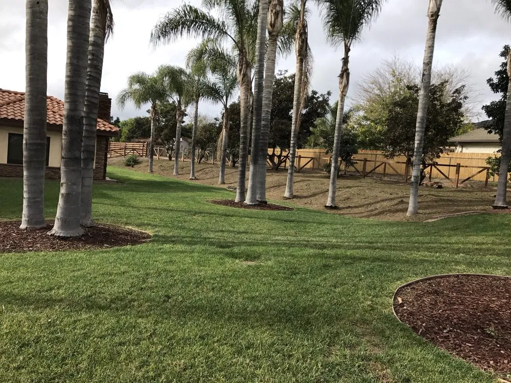 Reliable outdoor landscaping experts serving Parrish, FL - Barrons Gardening Service