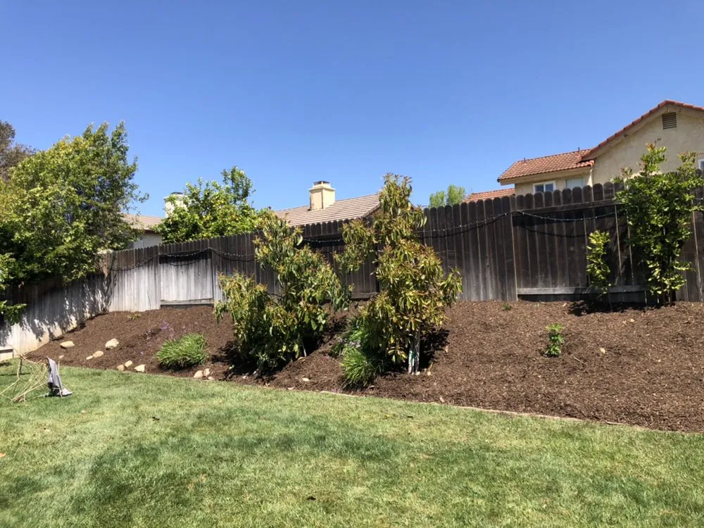 Affordable landscaping services in Parrish, FL - Barrons Gardening Service