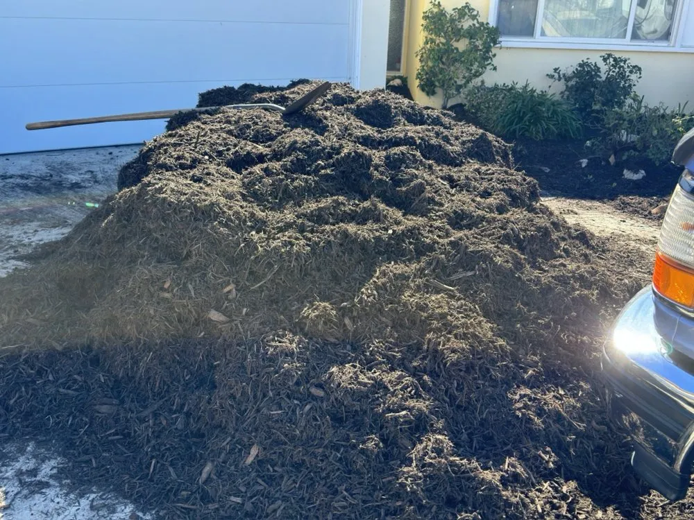 Top-rated lawn mowing service near you in Parrish, FL by Barrons Gardening Service