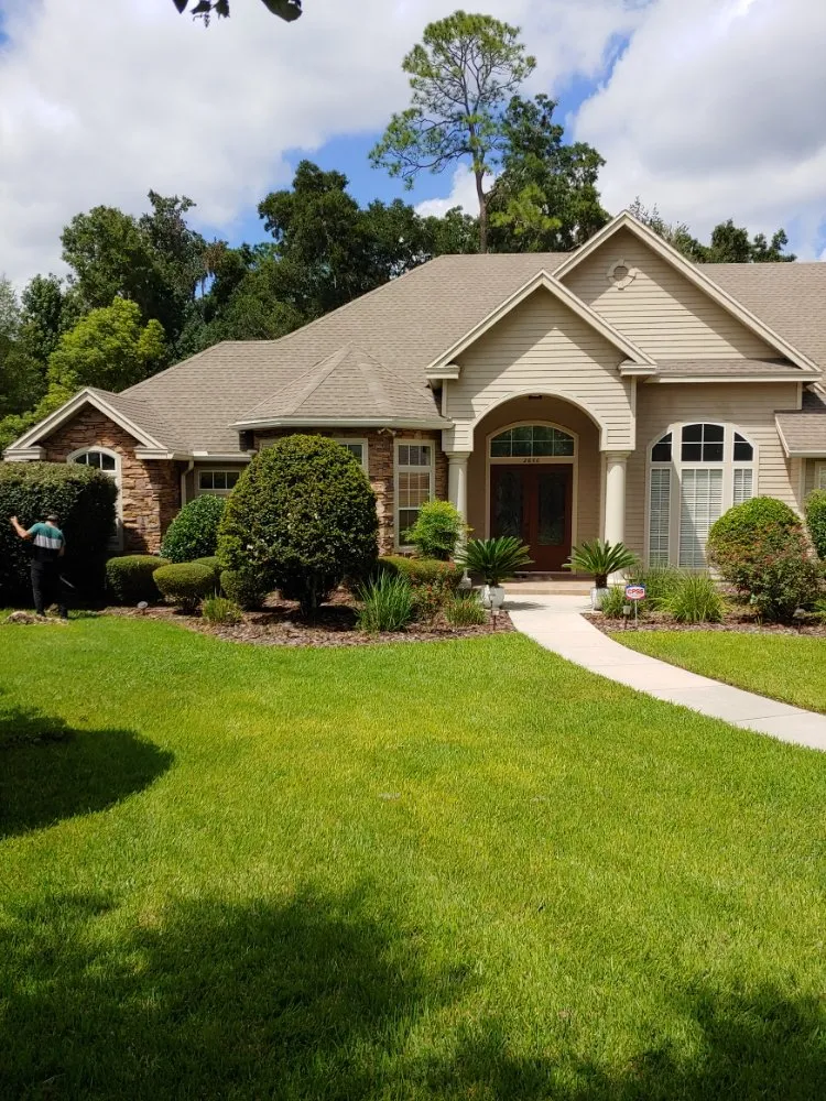 Custom garden landscaping in Anthony, FL by Bartley McKeown