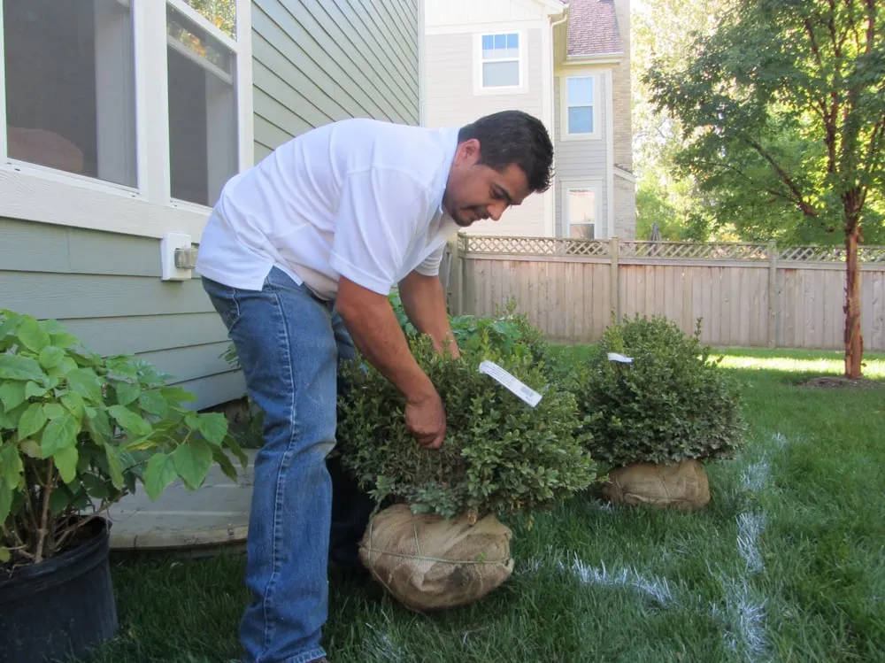 Local outdoor landscaping experts serving Waukegan, IL - Bart's Landscape Contractors