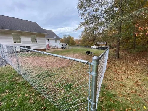 Reliable lawn mowing service experts serving Smock, PA - Baruch Amaya
