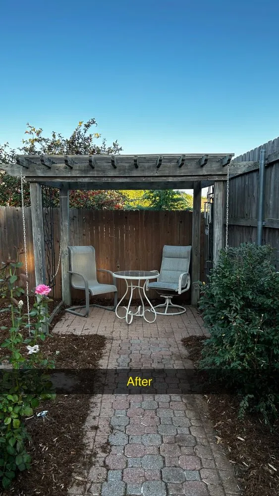 Reliable landscaping services experts serving Moore, OK - Barwick Lawns