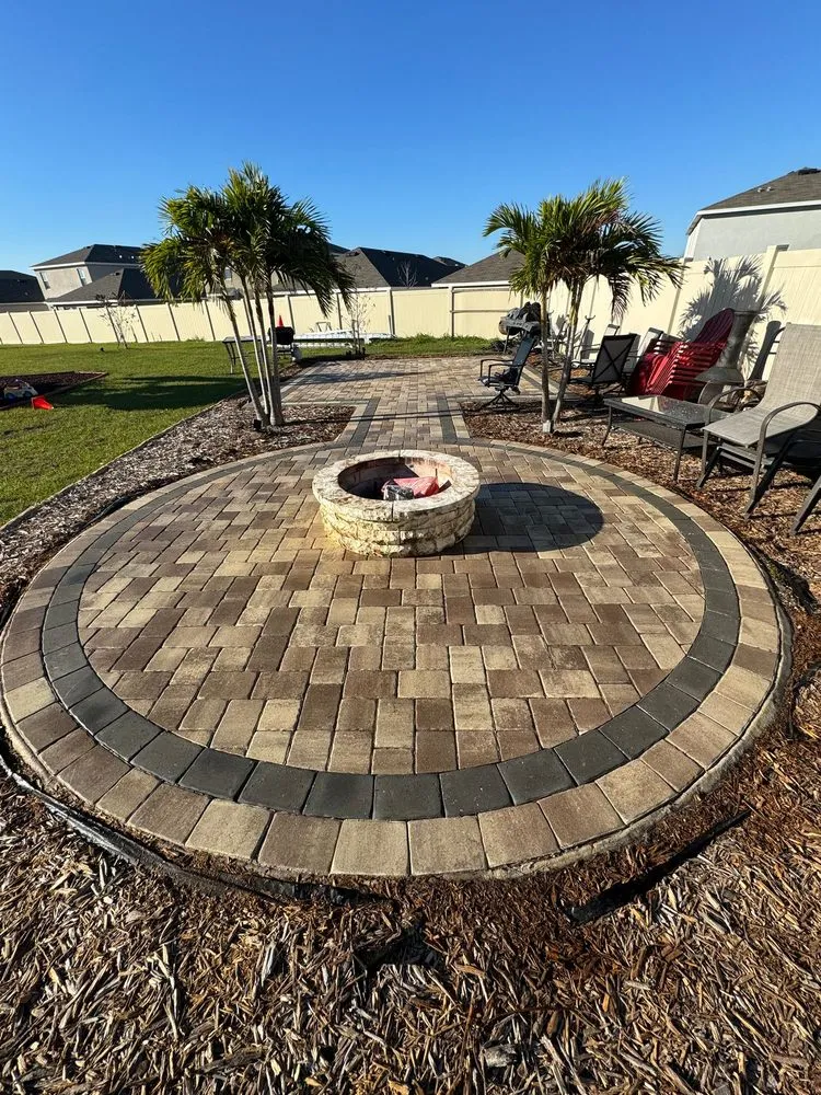 Reliable yard cleanup service in Tampa Bay, FL - BAS-Construction