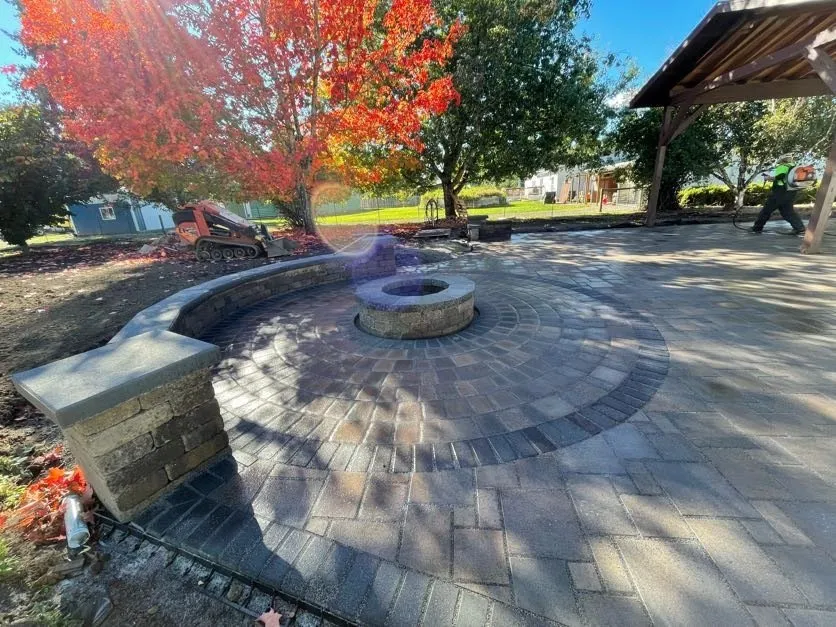 Local yard cleanup service for year-round maintenance in Wilsonville, OR by Basalt Creek Landscape Construction