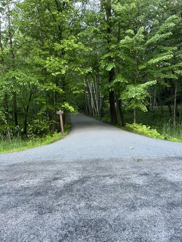 Affordable yard maintenance in Abrams, WI - Basche