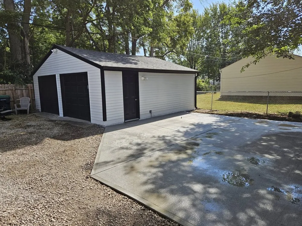 Expert yard maintenance in Indianapolis, IN by Bashline Industry