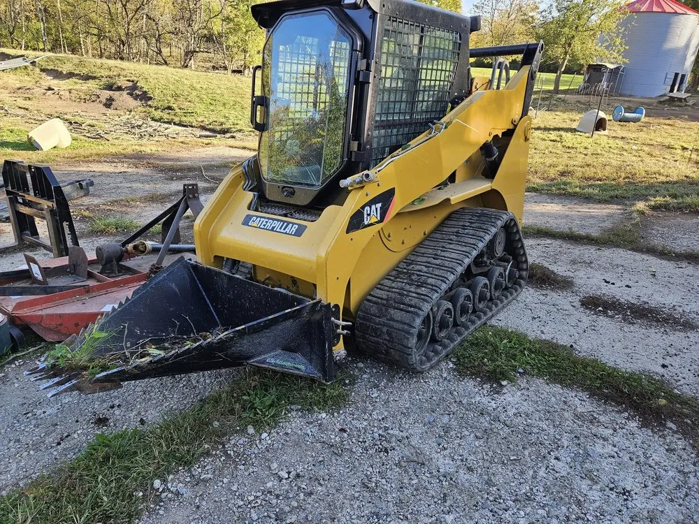 Expert lawn mowing service for homes in Indianapolis, IN by Bashline Industry