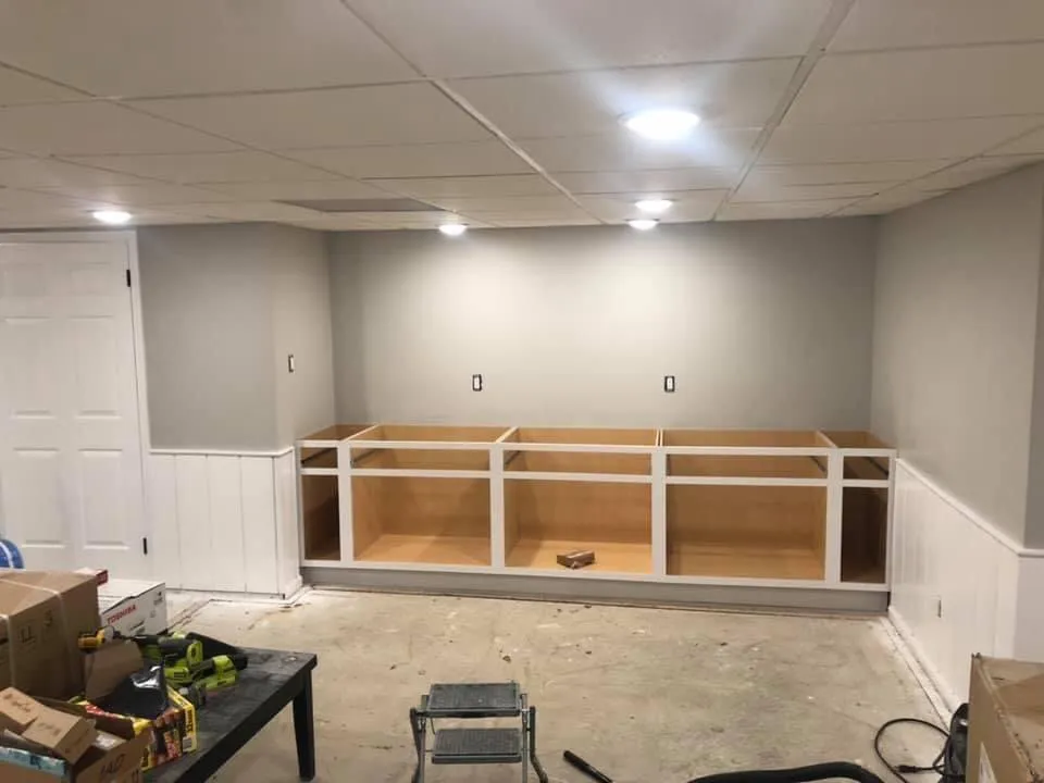 Reliable lawn mowing service with custom design in Woodlyn, PA by Basht And Wagner Painting Co