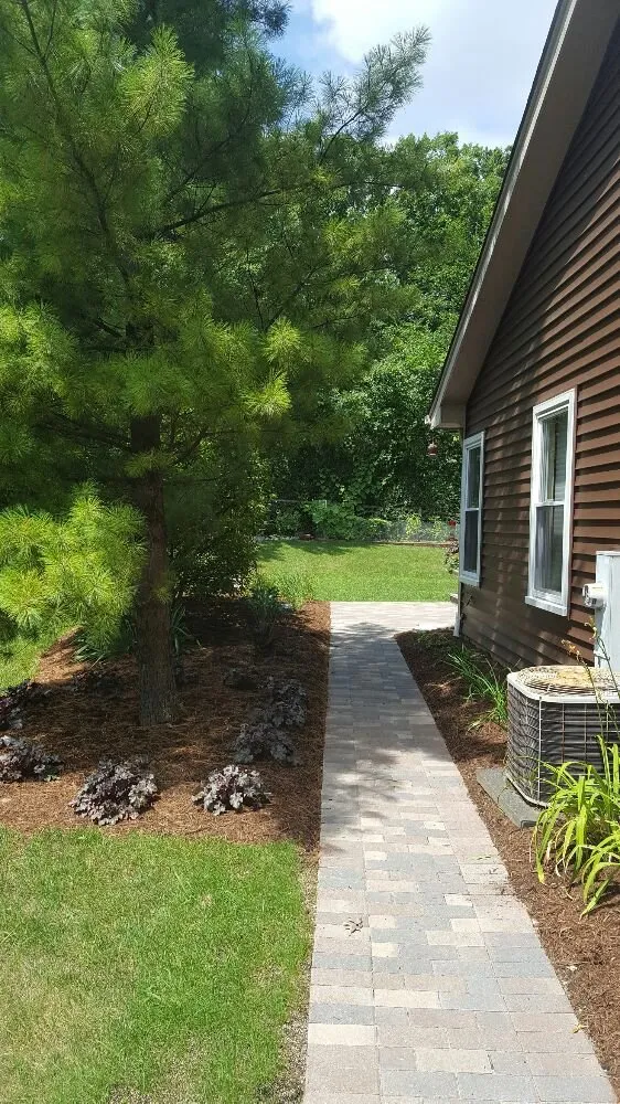 Local outdoor landscaping near you in Lombard, IL by Basic Landscapes