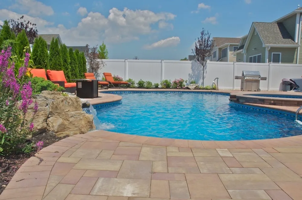 Expert yard cleanup service for beautiful yards across Deer Park, NY - Basics Landscaping