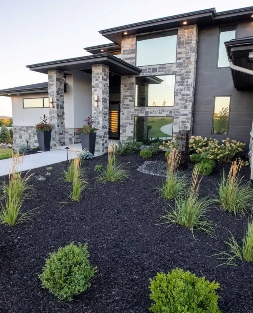 Affordable yard cleanup service for year-round maintenance across Valley Park, MO - Basilio Landscaping