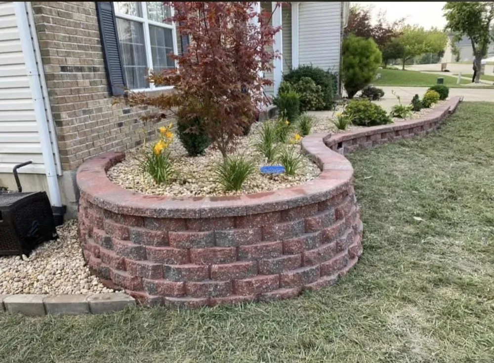 Professional residential landscaping in Valley Park, MO - Basilio Landscaping