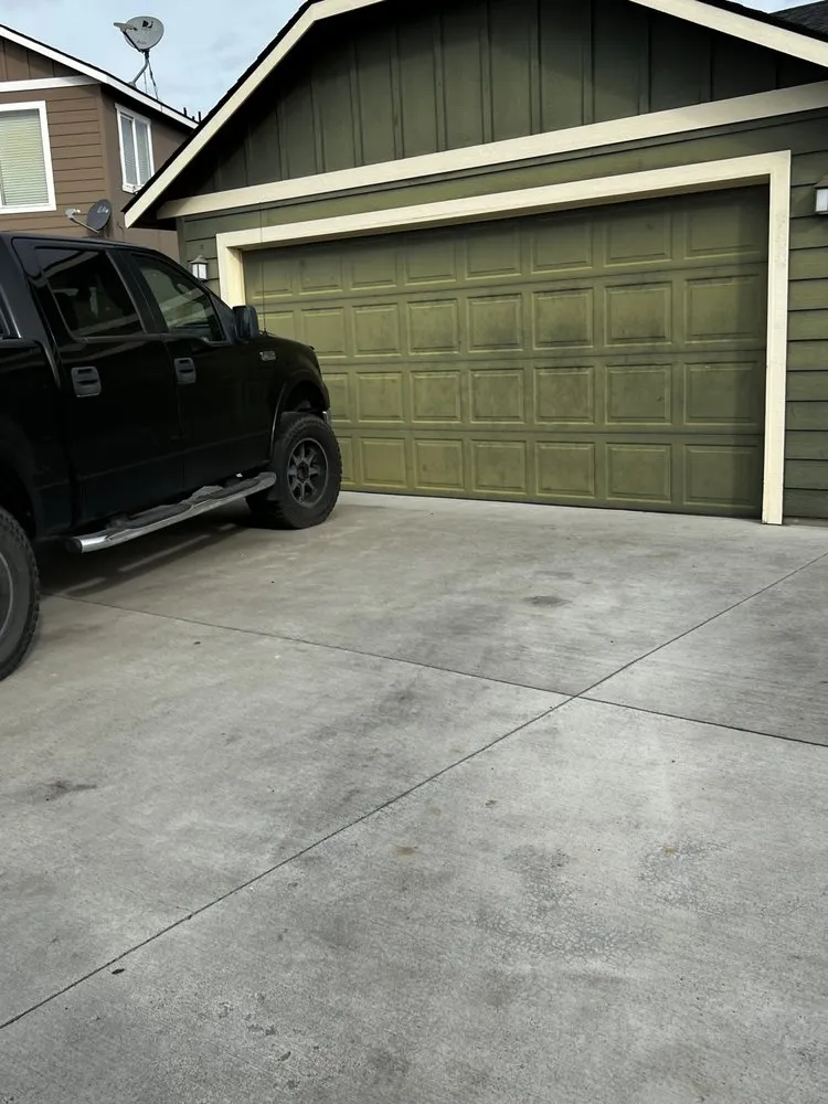 Affordable lawn care service in Kennewick, WA - Basin Junk removal & lawn care