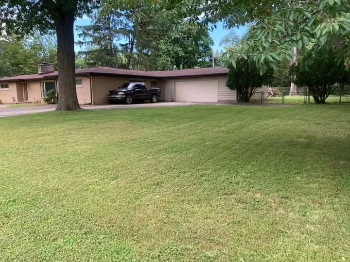 Top-rated garden landscaping experts serving Benton Harbor, MI - Baskin Family Lawn Care