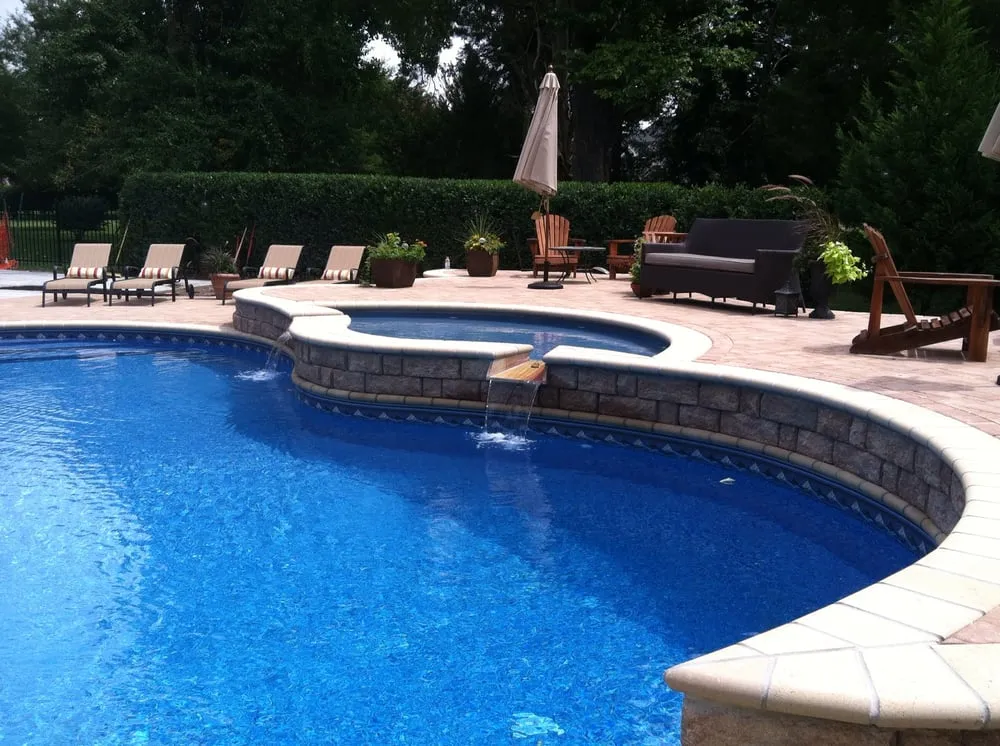 Expert landscaping services for residential properties in Chesapeake, VA by Basnight Land & Lawn