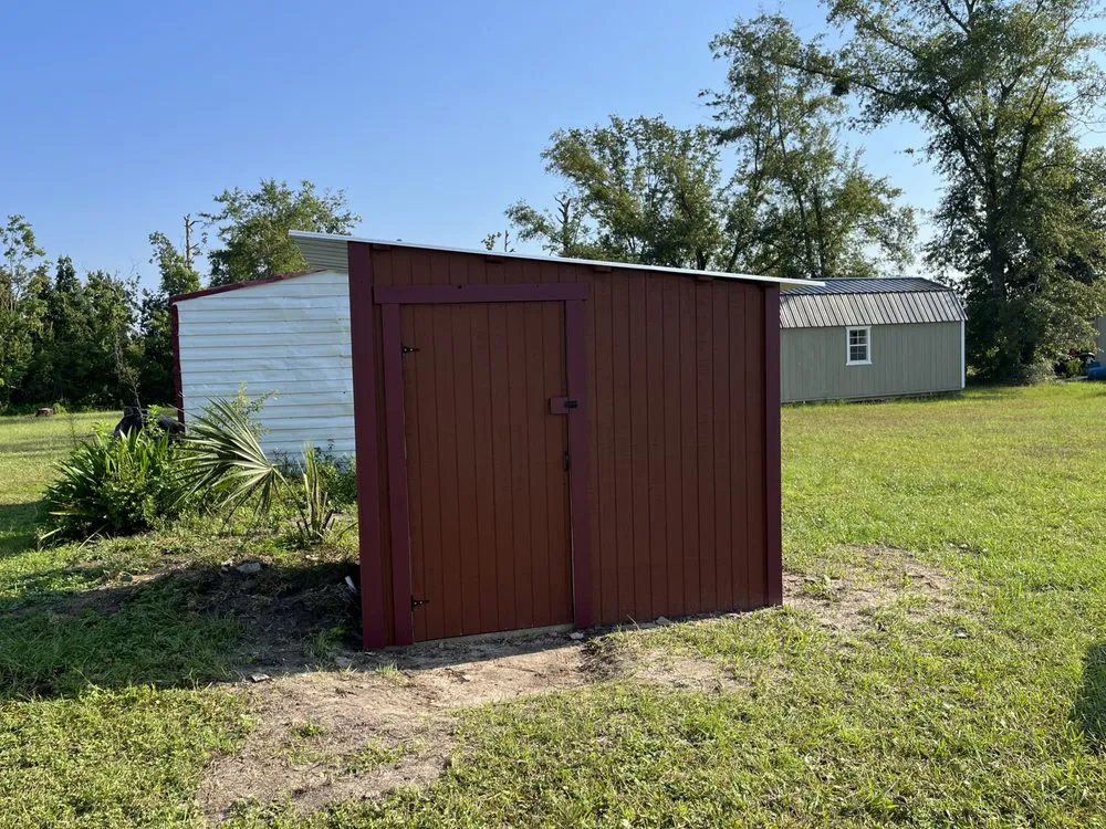 Affordable garden landscaping in Panama City, FL - Bass Building and Outdoor Services