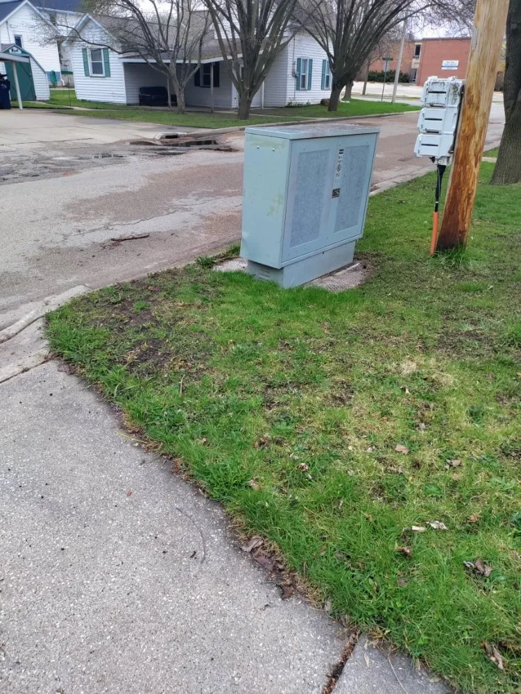 Top-rated lawn care service experts serving Bay City, MI - Bastian's lawncare and landscaping