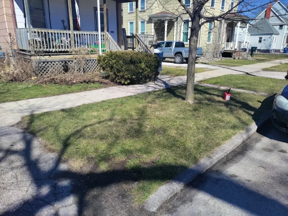 Reliable yard maintenance with custom design across Bay City, MI - Bastian's lawncare and landscaping