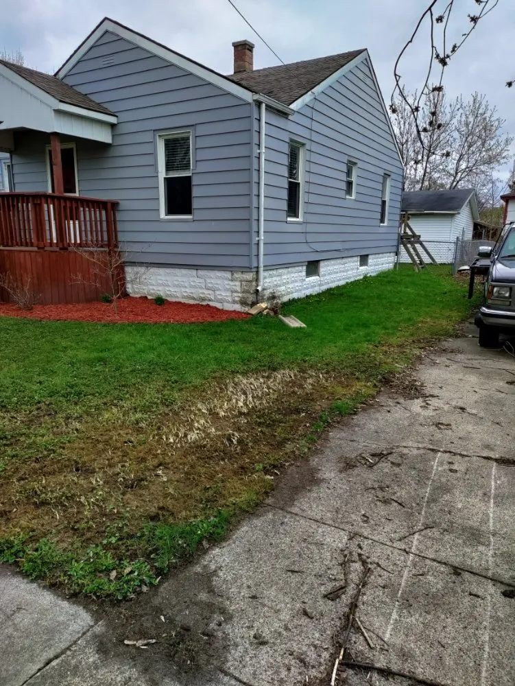 Affordable residential landscaping experts serving Bay City, MI - Bastian's lawncare and landscaping