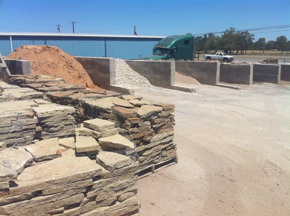Custom landscape installation for homes across Bastrop, TX - Bastrop Stone and materials supply