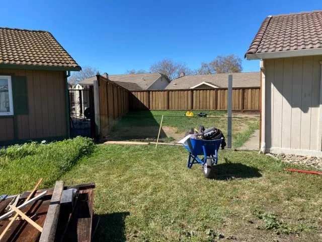 Professional yard maintenance in Tracy, CA - Batchelder Services