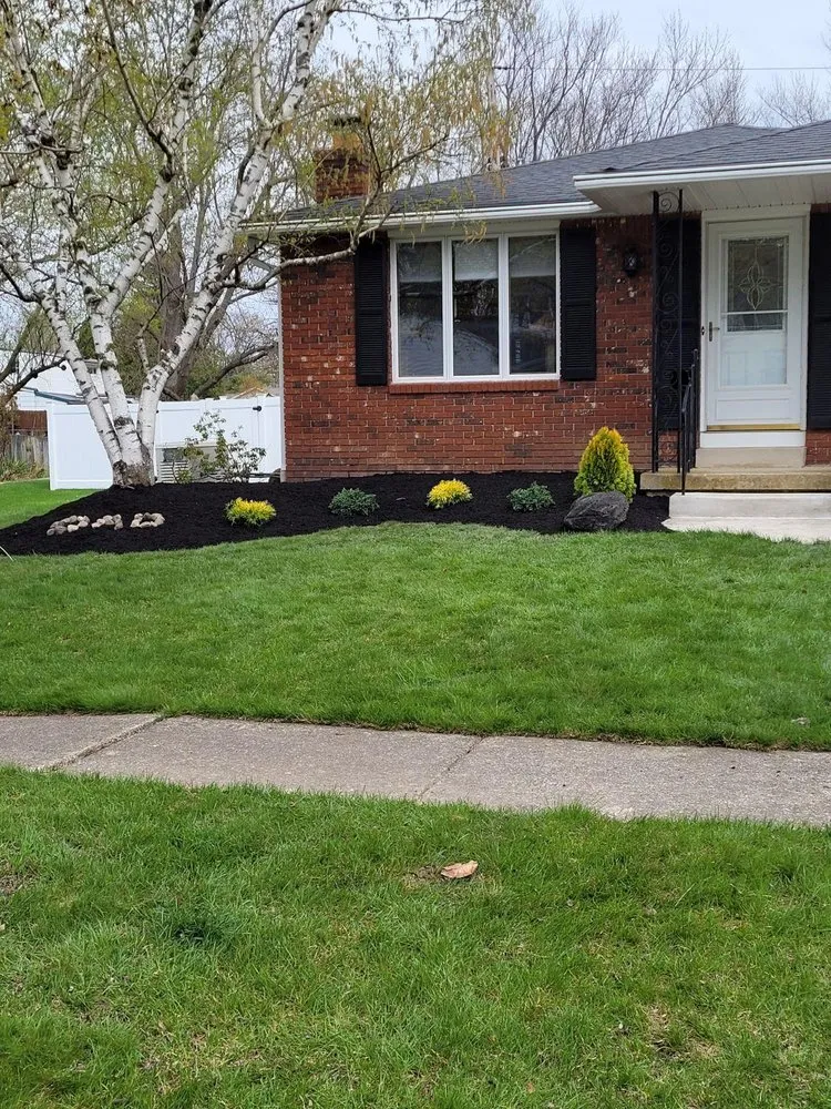 Top-rated garden landscaping experts serving Orchard Park, NY - Battles Landscaping and Lawn Service