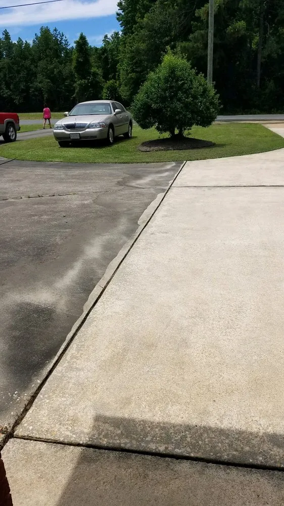 Trusted landscape installation for homes across Beulaville, NC - Batts' Lawn and Home Maintenance