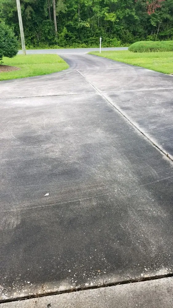 Trusted landscape installation in Beulaville, NC - Batts' Lawn and Home Maintenance