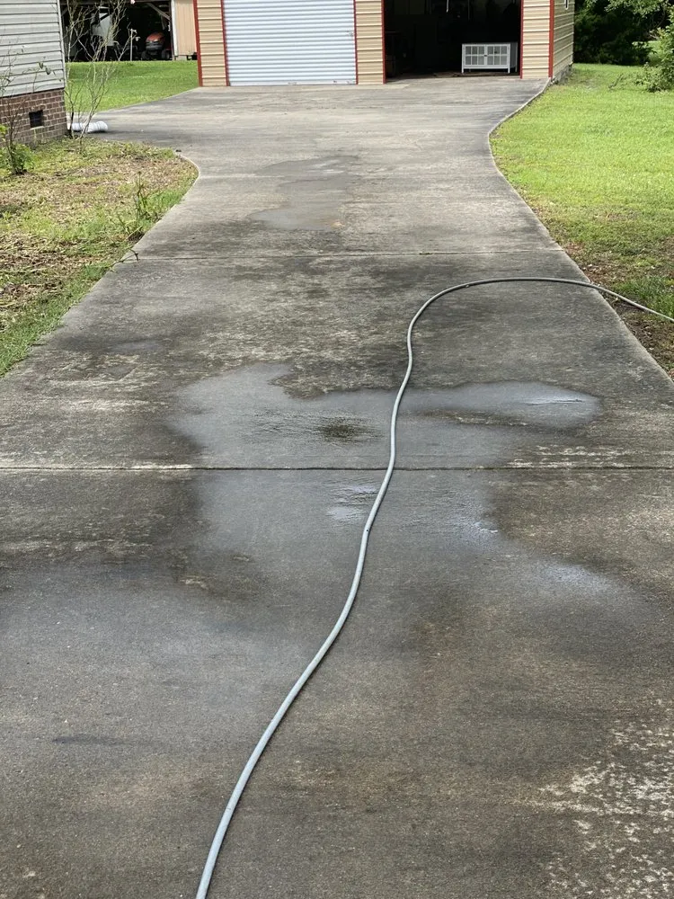 Top-rated garden landscaping in Beulaville, NC by Batts' Lawn and Home Maintenance