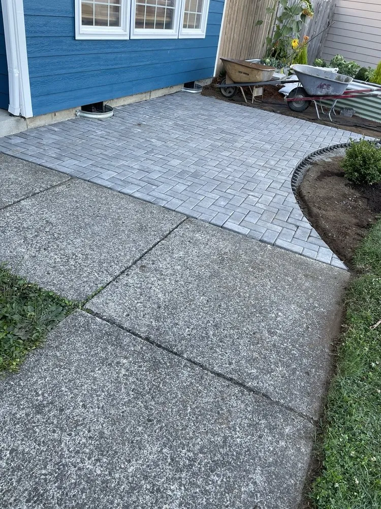 Local yard cleanup service near you in Vancouver, WA by BAU NW Landscape