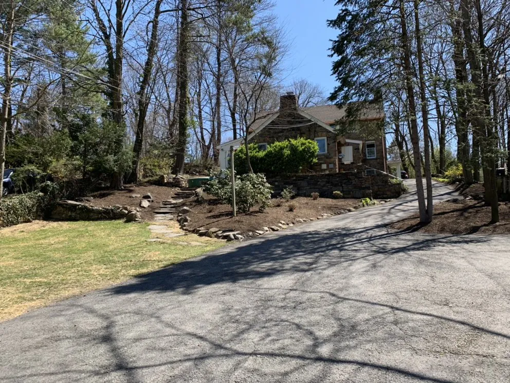 Affordable yard cleanup service experts serving Mount Kisco, NY - Baudi Landscaping