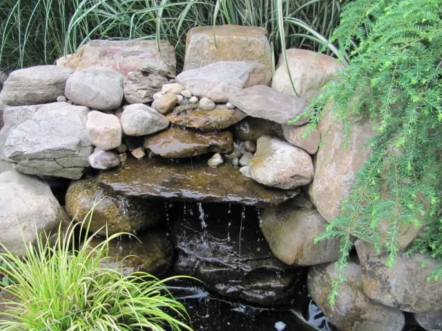 Professional outdoor landscaping for beautiful yards in Spring City, PA by Bauer Landscaping