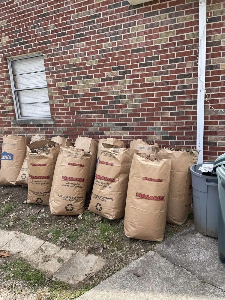 Professional garden landscaping near you in Mascoutah, IL by Bauer’s Care